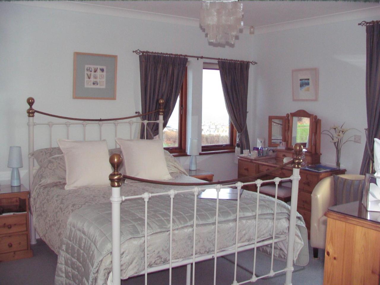 Sea Breeze Bed and Breakfast St Ives Esterno foto